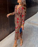 Dineke - Elegant Dress with Long Sleeves and Floral Pattern